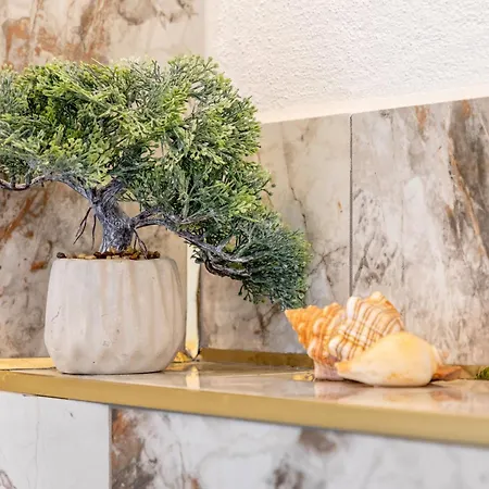 Romantika Βίλα *