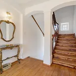 Romantika Villa